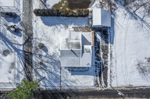 52 Riveredge Rd, Lincoln Park NJ  07035-2443 exterior