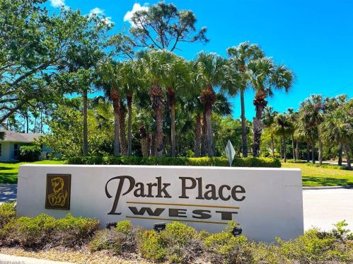 1224 Imperial Dr, Naples FL  34110-8126 exterior