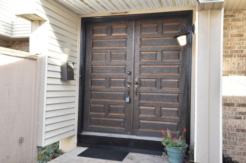 9012 70th St, Milwaukee WI  53223-2114 exterior