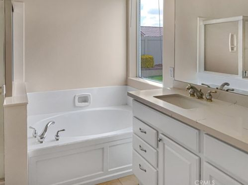 1750 Forest Oaks Dr, Beaumont CA  92223-8563 exterior