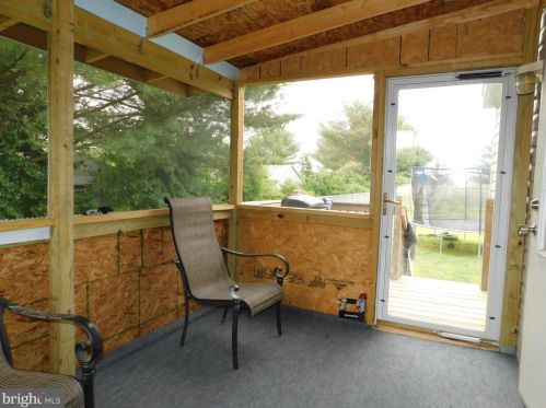 35395 Dannys Dr, Laurel DE  19956-3311 exterior