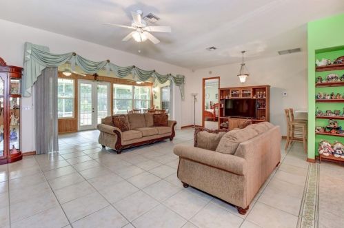 429 Quail Meadow Ct, De Bary, FL 32713-4503
