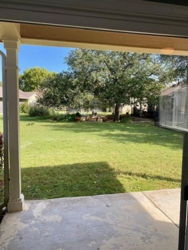 202 Montley Trl, Georgetown TX  78633-4956 exterior
