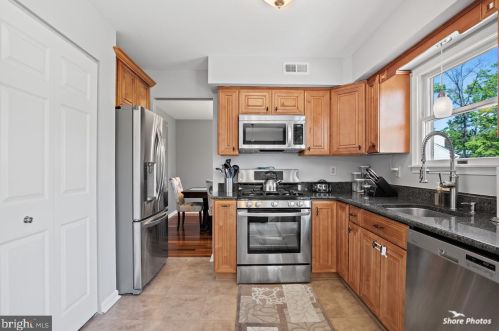 12 York Ct, Erial NJ  08081-2180 exterior