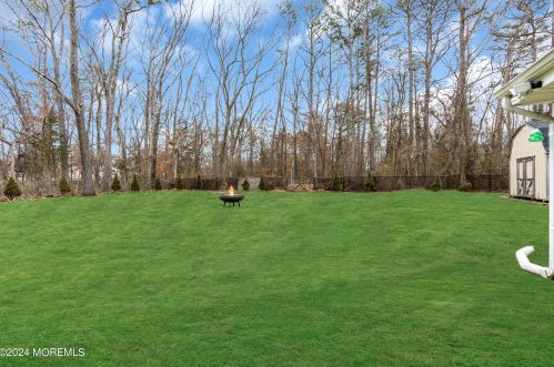 13 Parkhill St, Jackson Twp NJ  08527-3737 exterior