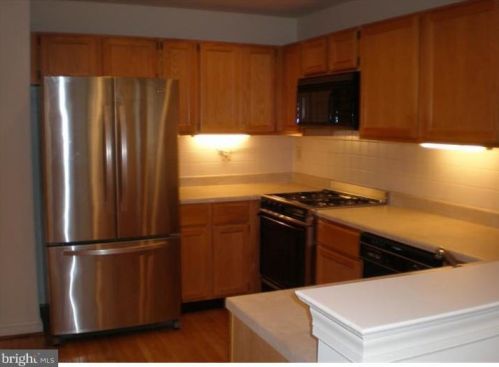 1972 Satter Ct, Yardley PA  19067-7218 exterior