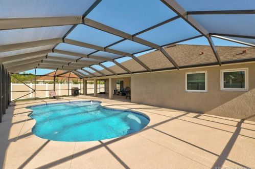 5860 Poe Ct, Port Saint Lucie FL  34986-4644 exterior