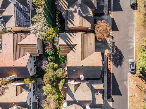 113 Estrada Dr, Mountain View CA  94043-5266 exterior