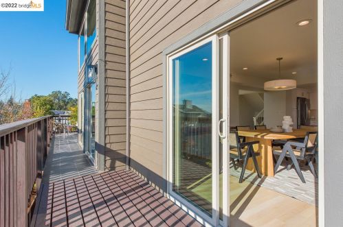 780 Glendome Cir, Oakland CA 94602-1413 exterior