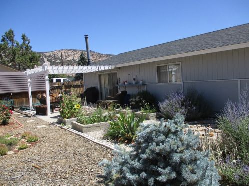 901 Mount Doble Dr, Big Bear City, CA 92314-9774