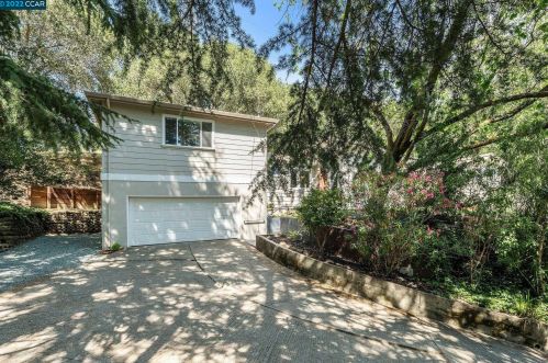107 Moraga Way, Orinda, CA 94563-3415