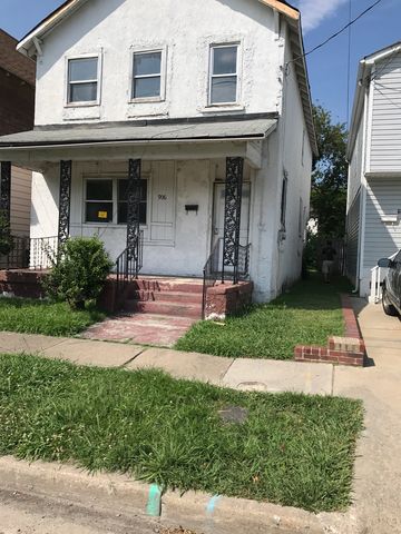 906 Pollard St, Norfolk, VA 23504-1904