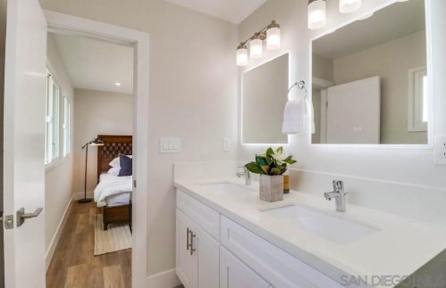 8853 Heraldry St, San Diego CA  92123-2221 exterior