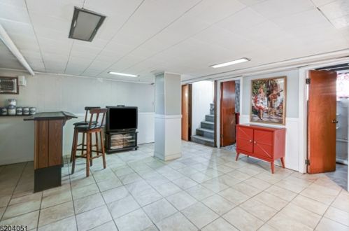 1528 Bond St, Industrial Hillside NJ  07205-1638 exterior