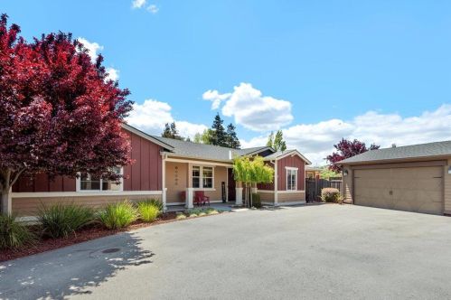 16935 Fremont Ct, Morgan Hill, CA 95037-4596
