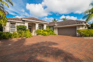 299 1st Ave, Naples, FL 34102-5959