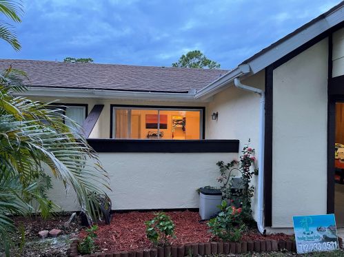 1402 Rivergreen Cir, Fort Pierce FL  34952-4132 exterior