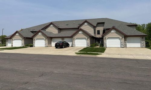 441 Eberlein Ct, Mauston, WI 53948-1848