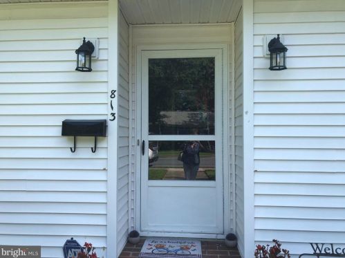 813 Huston St, Seaford, DE 19973-1219