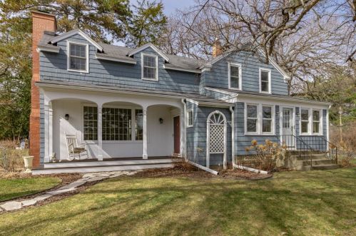 15 Echo St, Saint Paul, MN 55110-1414