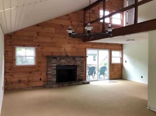 731 Hillville Rd, Karns City PA  16041-3303 exterior