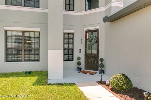 733 Marian Ct, Titusville, FL 32780-3240