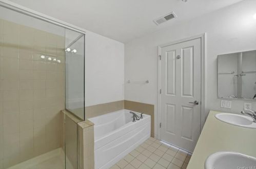 122 Northview Ct, Peekskill NY  10566-4439 exterior