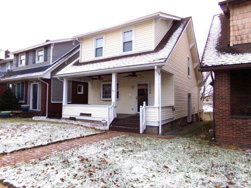 1725 Ridge Ave, New Kensington, PA 15068-4037