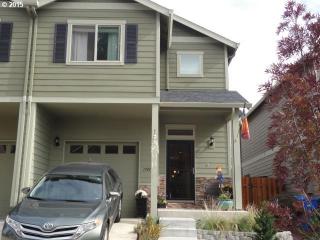 17844 Balken Ave, Sandy, OR 97055-8862