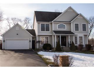 25 Ridge Dr, Plantsville, CT 06479-1049