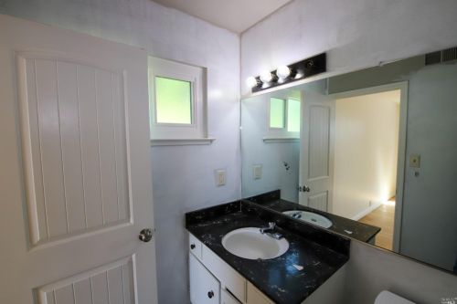 440 La Cresta Dr, Vacaville CA  95688-4218 exterior