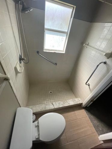 188 Edgewater Cir, Sanford, FL 32773-5655
