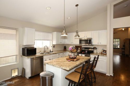 31211 43rd St, Cave Creek AZ  85331-3829 exterior