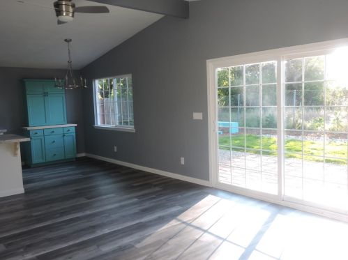 6577 Melrose Dr, North Highlands CA  95660-4378 exterior