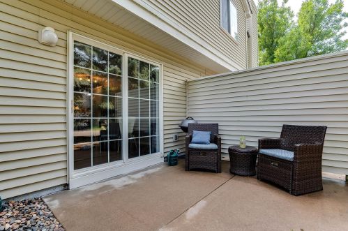 8582 Brinkley Ln, Inver Grove Heights MN  55076-5115 exterior