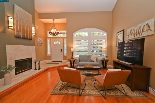 122 Tivoli Ln, Danville CA  94506-4602 exterior