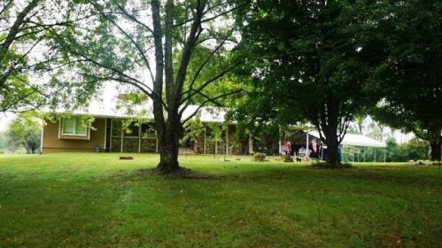 9159 Lantana Rd, Crossville, TN 38572-1819