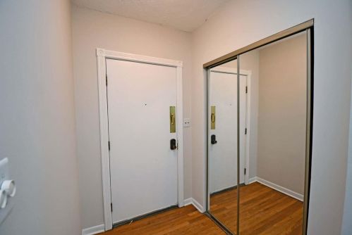 517 Boal St, Cincinnati OH  45202-0902 exterior