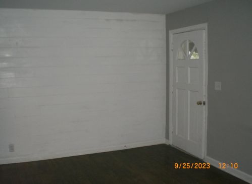 8 Ridge Pl, Newport, KY 41071-2632
