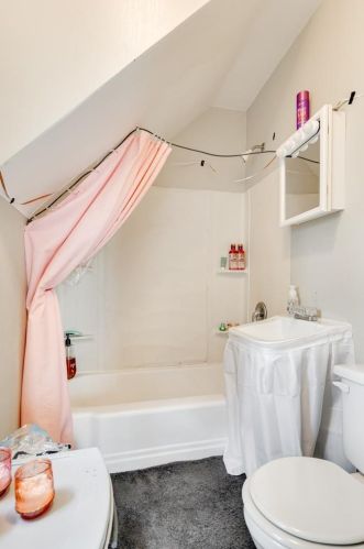 2620 Quincy St, Minneapolis MN  55418-2816 exterior