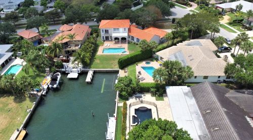 532 Corsair Dr, West Palm Beach, FL 33408-5020