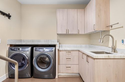 620 Handley Trl, Redwood City CA  94062-3944 exterior