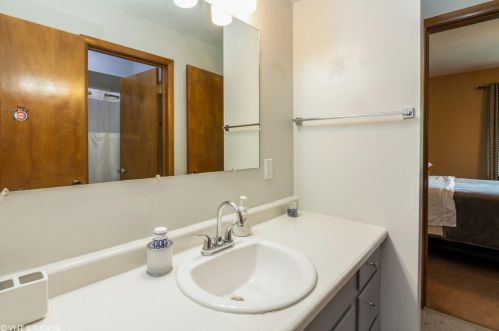 9812 Delaware Pl, Hammond IN  46322-3300 exterior