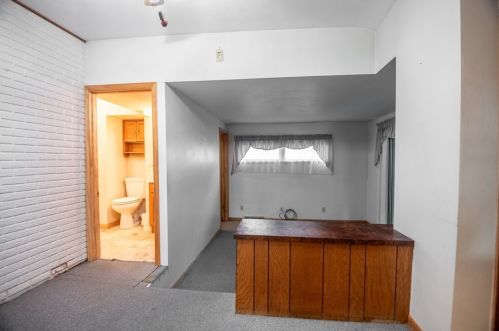 437 Line St, Hermitage PA  16150-1208 exterior