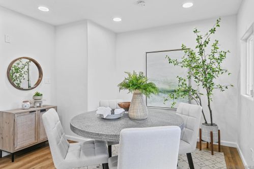 4031 Datcho Dr, San Diego CA 92117-4621 exterior