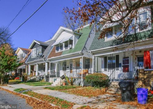 2312 Luce St, Harrisburg, PA 17104-2745