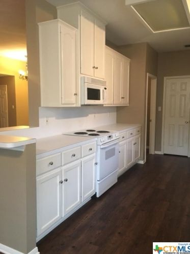 607 Ashland Crk, Victoria, TX 77901-1006