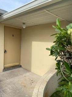 2541 Barkley Dr, West Palm Beach, FL 33415-8607