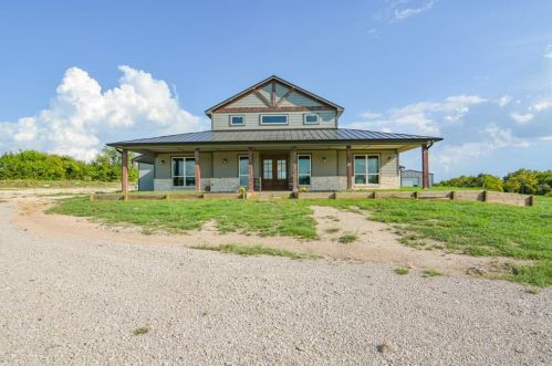 131 Angus Rd, Waxahachie, TX 75167