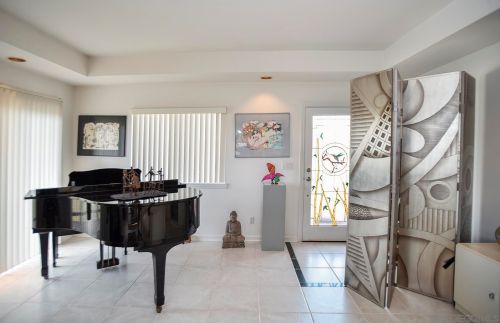 3230 Welmer Pl, San Diego, CA 92122-2347
